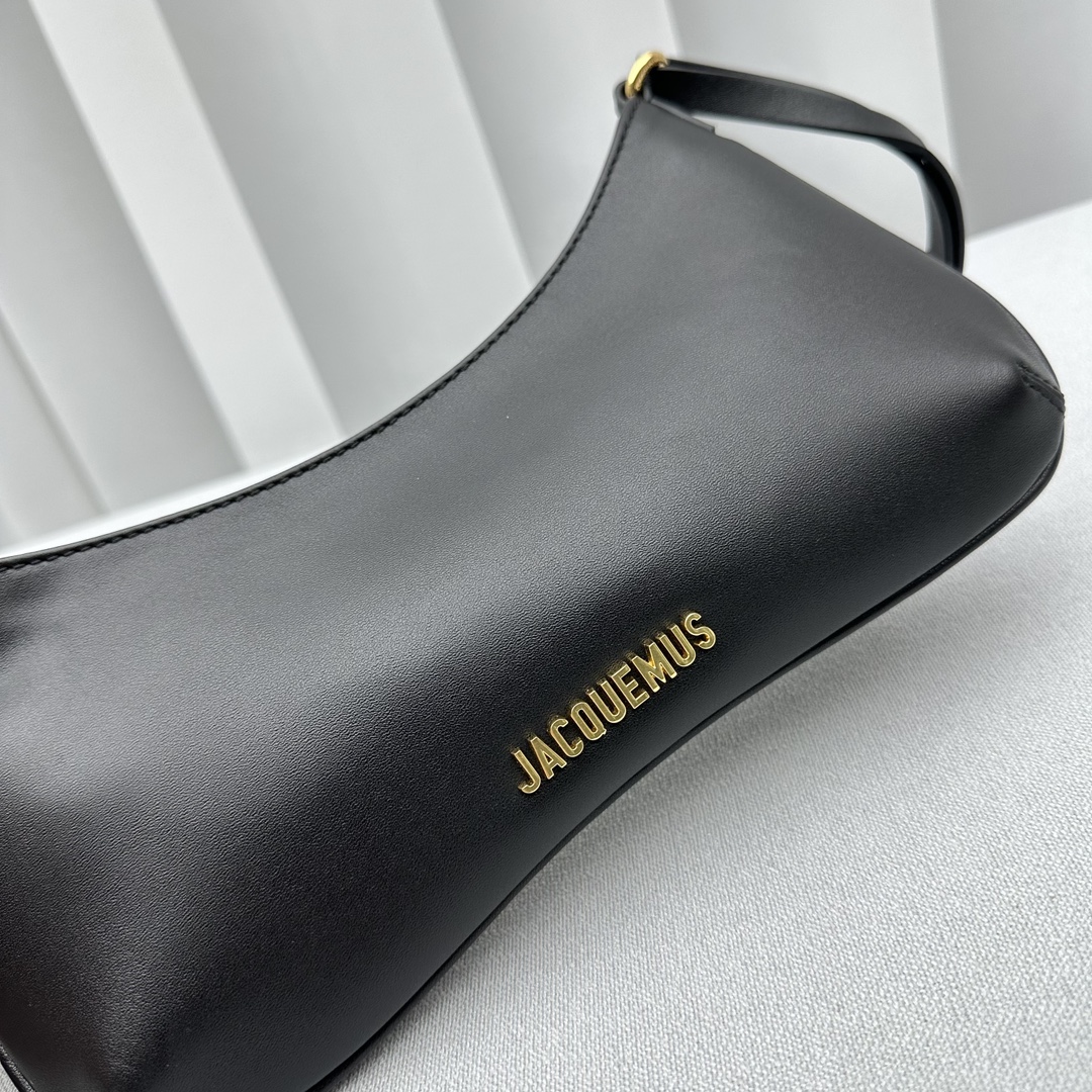 Jacquemus Satchel Bags